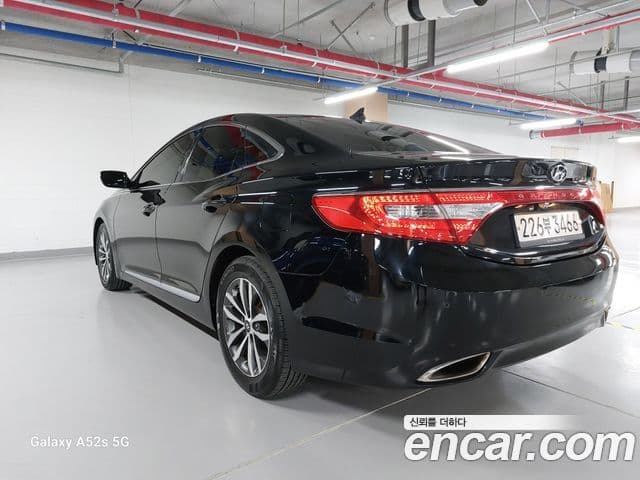 Hyundai Grandeur HG Luxury, 2011 2