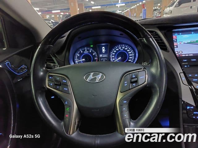 Hyundai Grandeur HG Luxury, 2011 16