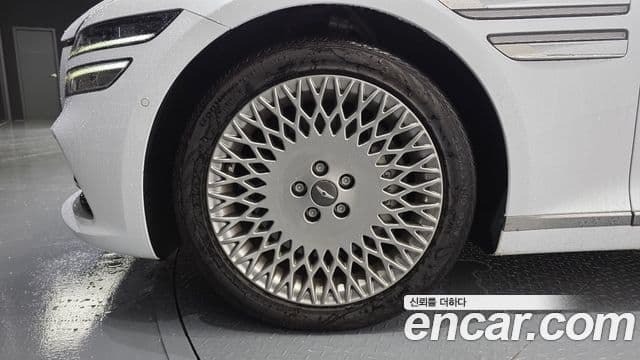 Genesis G80 (RG3) бензин 2.5 турбо AWD, 2023 все фото