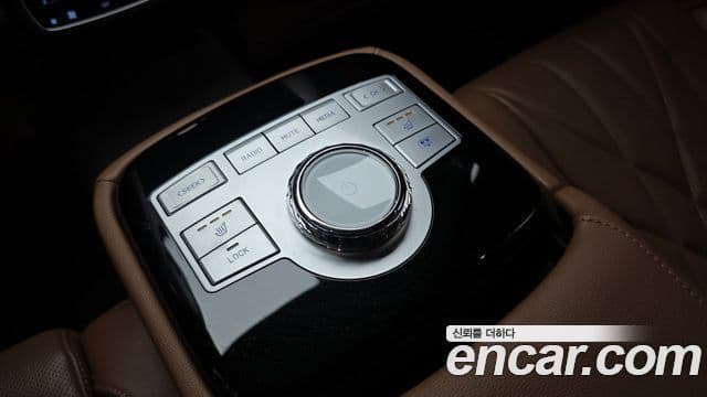 Genesis G80 (RG3) бензин 2.5 турбо AWD, 2023 18