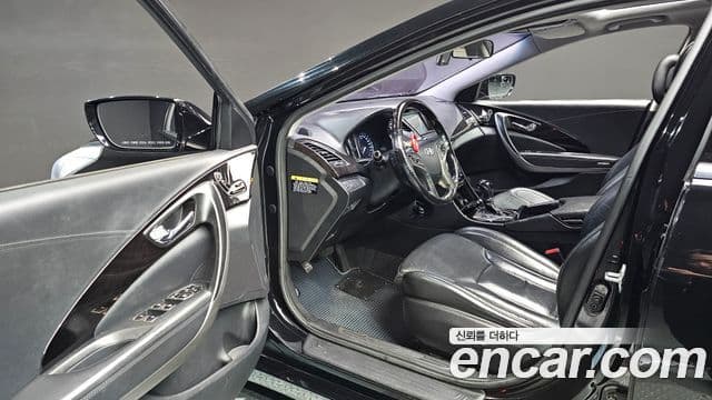 Hyundai Grandeur HG Luxury, 2012 11