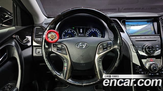 Hyundai Grandeur HG Luxury, 2012 13