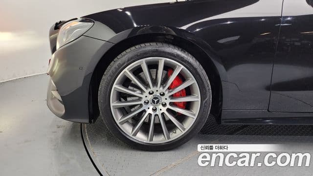 Mercedes-Benz E-класс W213 E450 4MATIC кабриолет, 2019 все фото