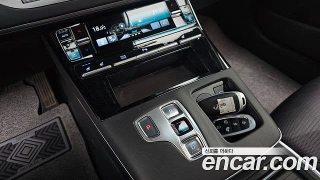 Hyundai The / новый New Grandeur IG люксовая версия, 2023 9