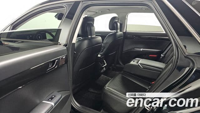 Hyundai Grandeur гибрид (GN7) Calligraphy, 2023 12