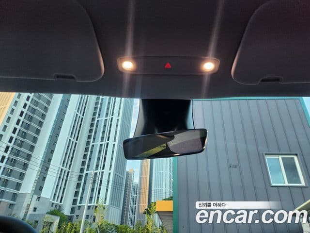 Tesla модель Y Long Range AWD, 2025 18