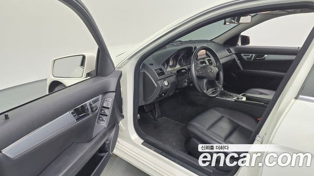 Mercedes-Benz C-класс W204 Avantgarde, 2010 10