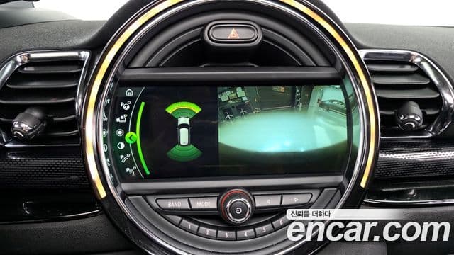 Mini Cooper 클럽맨 2세대, 2018 15