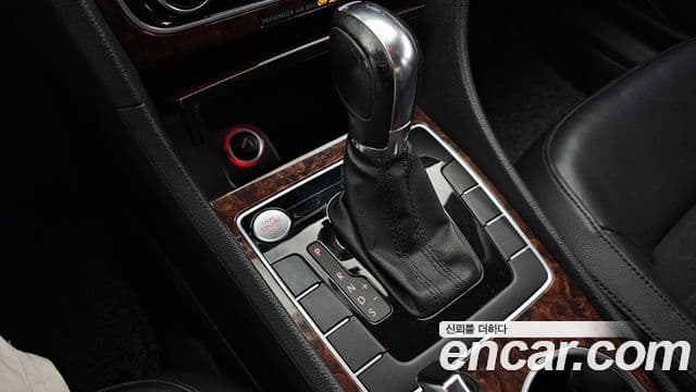 Volkswagen The / новый New Passat B7, 2013 9