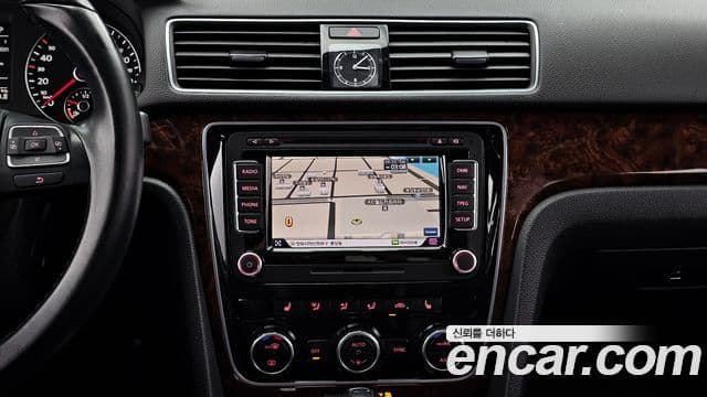 Volkswagen The / новый New Passat B7, 2013 14