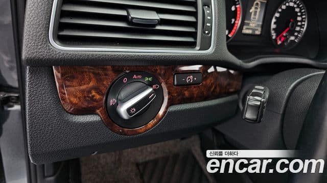 Volkswagen The / новый New Passat B7, 2013 16