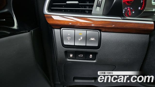 Kia All New K7 Special, 2016 13