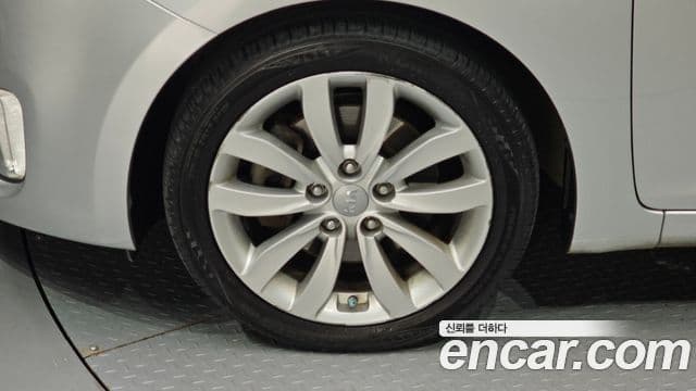 Kia All New Carens Prestige, 2014 все фото