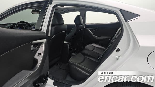 Hyundai The / новый New Avante 빌트인캠2 — базовая версия - Built-in Cam 2, 2015 12