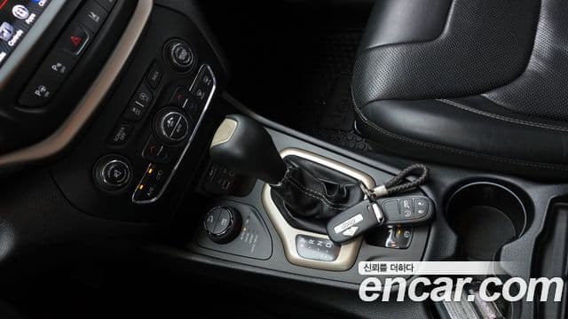 Jeep Cherokee(KL) 2.2 дизель Limited 4WD, 2016 9