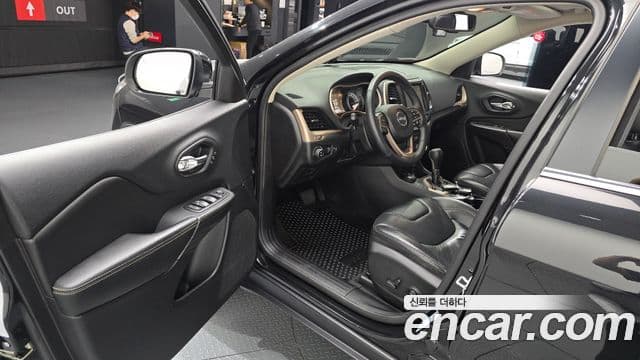 Jeep Cherokee(KL) 2.2 дизель Limited 4WD, 2016 11