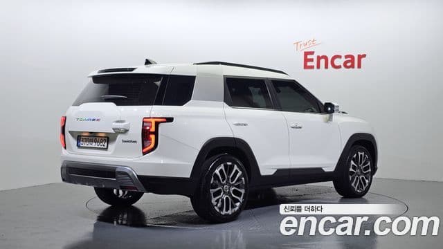 KG모빌리티(SsangYong) Torres T7, 2023 2