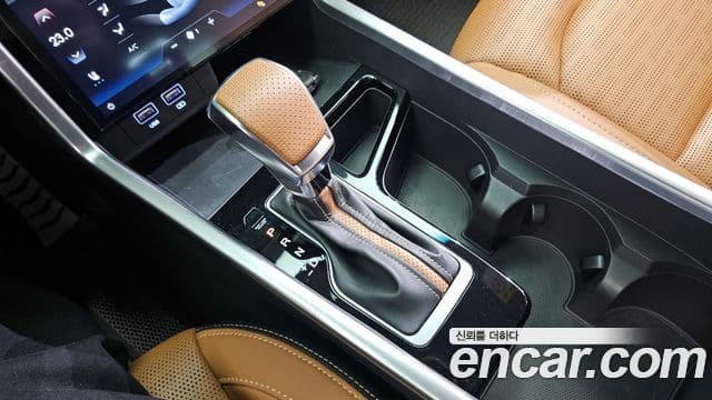 KG모빌리티(SsangYong) Torres T7, 2023 9