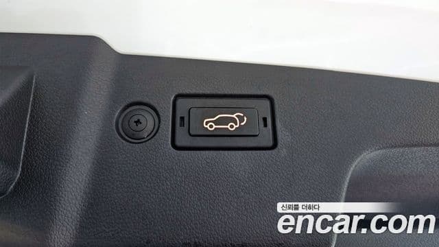 KG모빌리티(SsangYong) Torres T7, 2023 20