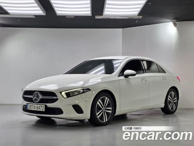 Mercedes-Benz A-класс W177 A220 седан, 2021 1