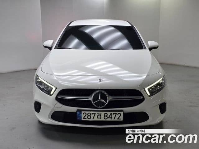 Mercedes-Benz A-класс W177 A220 седан, 2021 3