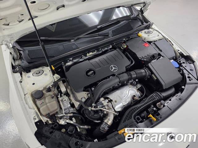 Mercedes-Benz A-класс W177 A220 седан, 2021 8