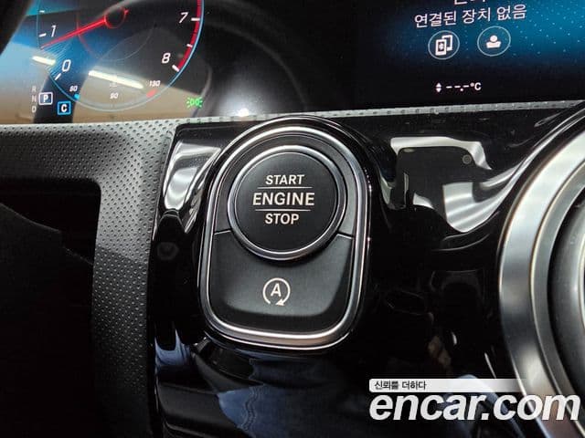 Mercedes-Benz A-класс W177 A220 седан, 2021 18