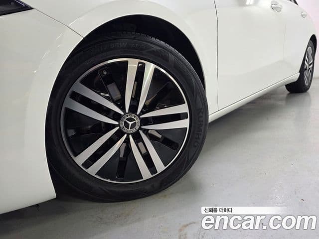 Mercedes-Benz A-класс W177 A220 седан, 2021 20