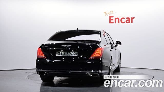 Genesis EQ900 Prestige, 2017 4