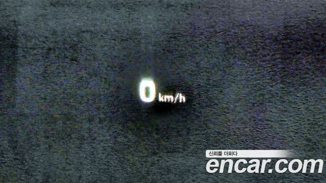 Genesis EQ900 Prestige, 2017 17