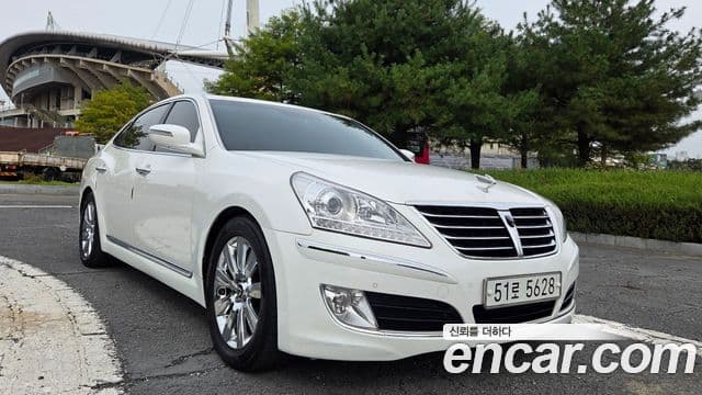 Hyundai Equus(новый кузов / новое поколение) Luxury, 2010 1