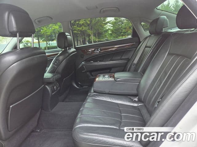 Hyundai Equus(новый кузов / новое поколение) Luxury, 2010 10