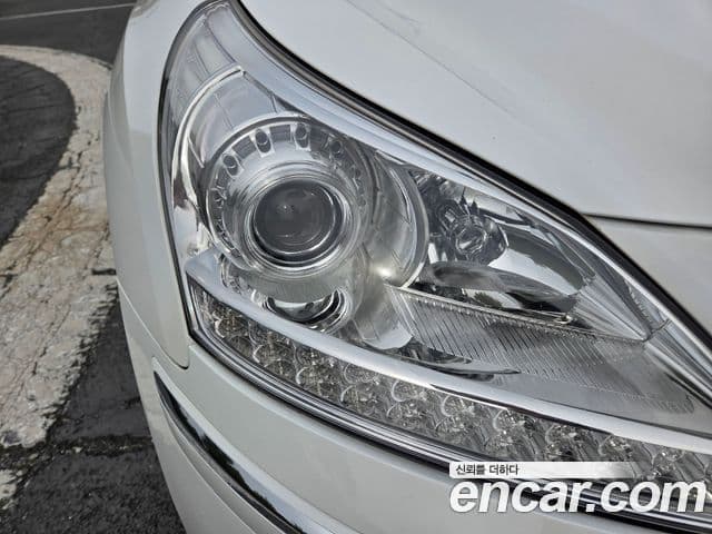 Hyundai Equus(новый кузов / новое поколение) Luxury, 2010 13