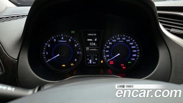 Hyundai Grandeur HG Premium, 2013 8