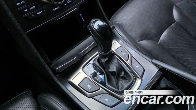 Hyundai Grandeur HG Premium, 2013 9