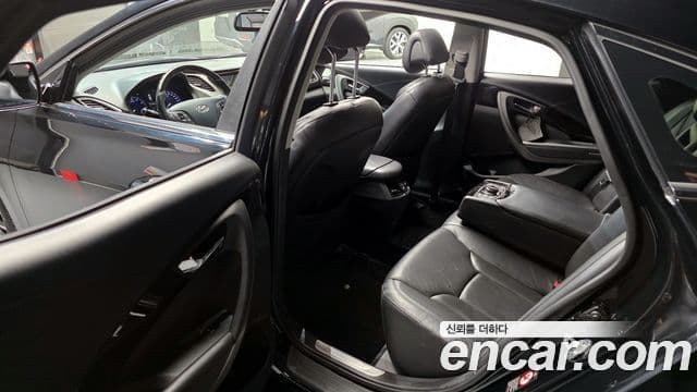 Hyundai Grandeur HG Premium, 2013 11