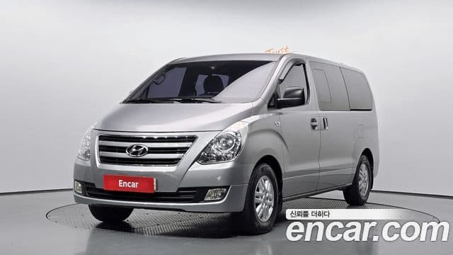 Hyundai Grand Starex Smart, 2017 1