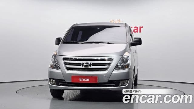 Hyundai Grand Starex Smart, 2017 3