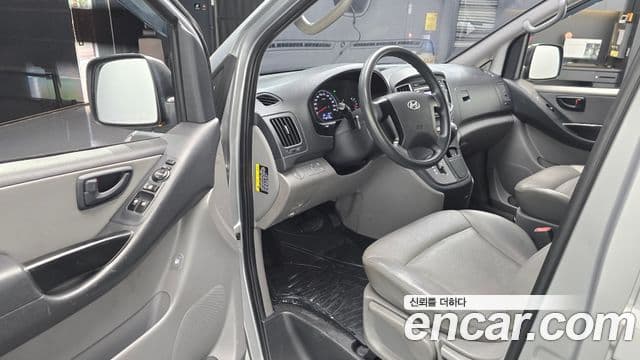 Hyundai Grand Starex Smart, 2017 11