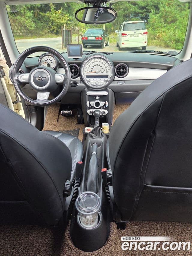 Mini Cooper 클럽맨 Laurel, 2010 16