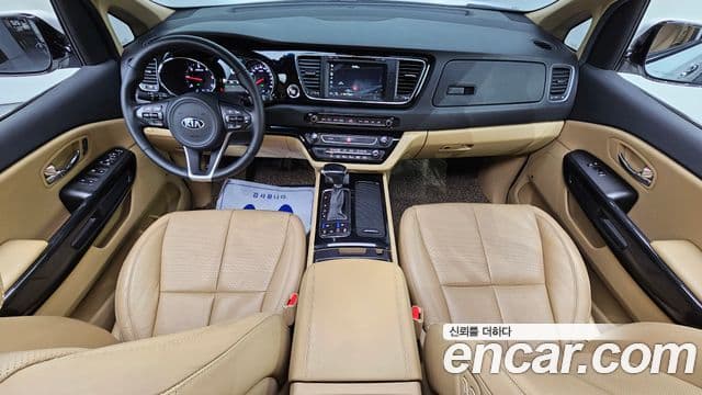 Kia All New Carnival Noblesse, 2017 7