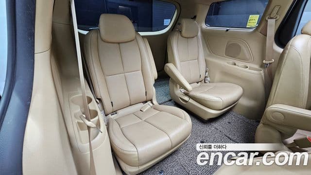 Kia All New Carnival Noblesse, 2017 13