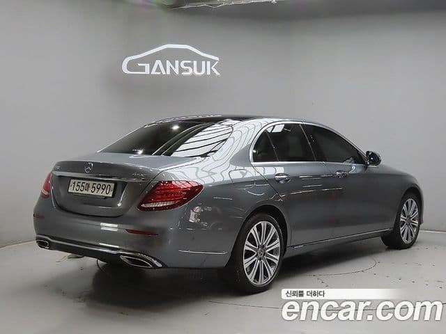 Mercedes-Benz E-класс W213 Exclusive, 2020 4