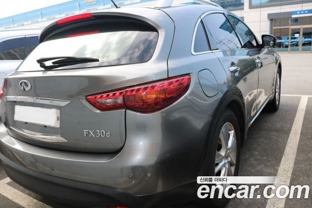 Infiniti FX30d S51, 2012 2