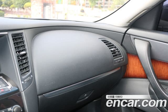 Infiniti FX30d S51, 2012 9