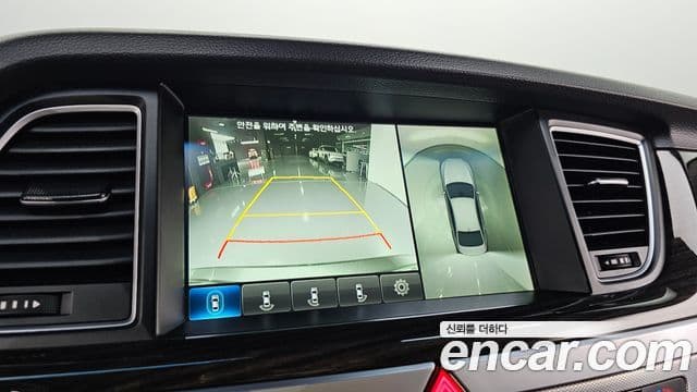 Genesis G80 Premium Luxury, 2017 17