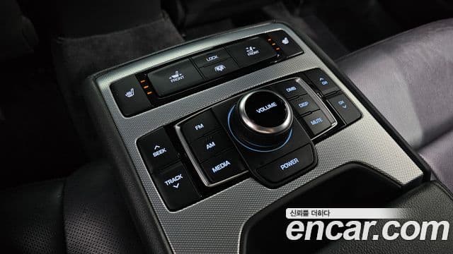 Genesis G80 Premium Luxury, 2017 19