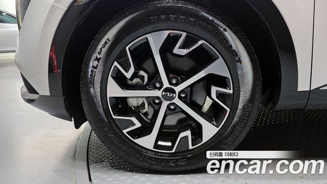 Kia Sportage 5세대 гибрид Prestige 2WD, 2022 все фото