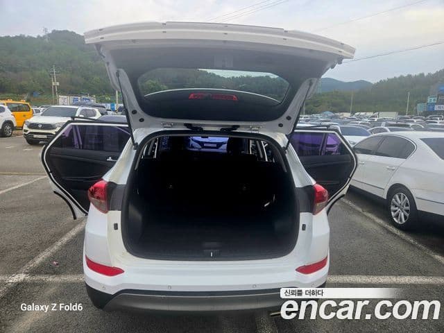 Hyundai All New Tucson Modern, 2016 12