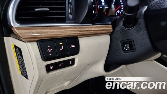 Kia All New K7 3.0 GDI Limited, 2018 12